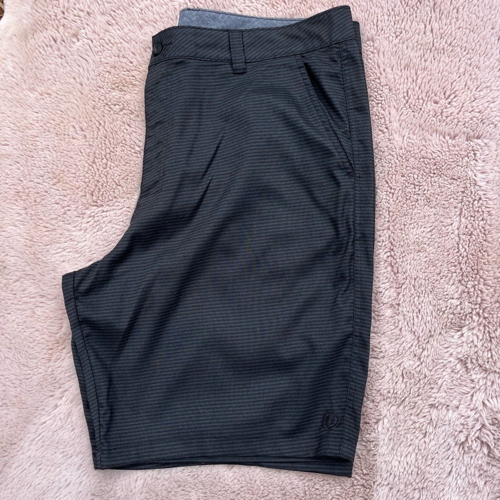 ❌Hang Ten Men's Black Striped Shorts 40